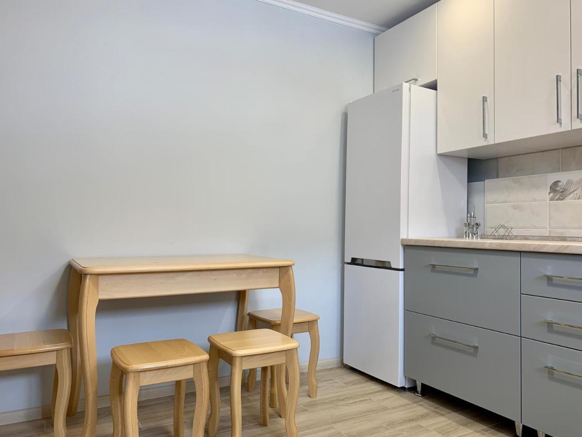 Underhills House Apartamento Yaremche Exterior foto