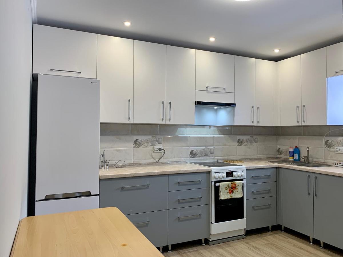 Underhills House Apartamento Yaremche Exterior foto